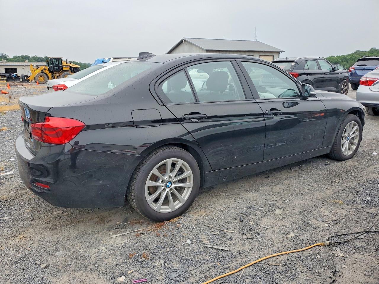 2018 BMW 320 I - zdjęcie 3