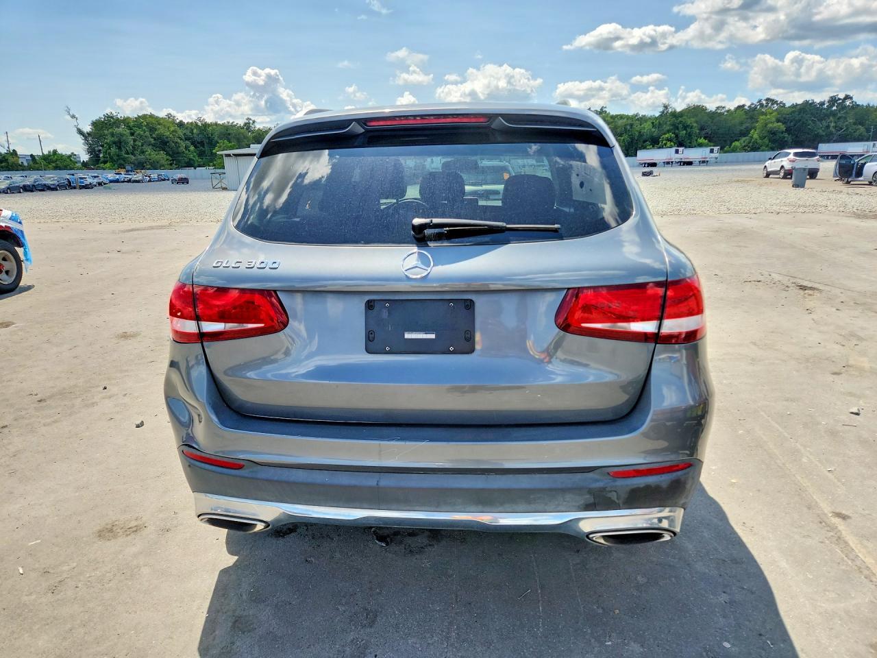 2016 Mercedes-Benz Glc 300 - zdjęcie 6