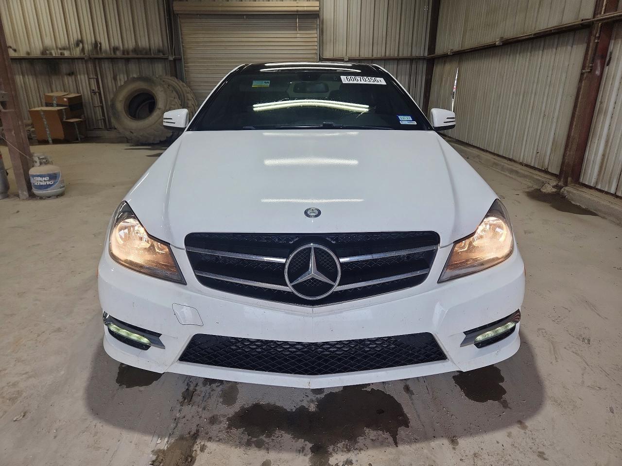 2015 Mercedes-Benz C 250 - zdjęcie 5