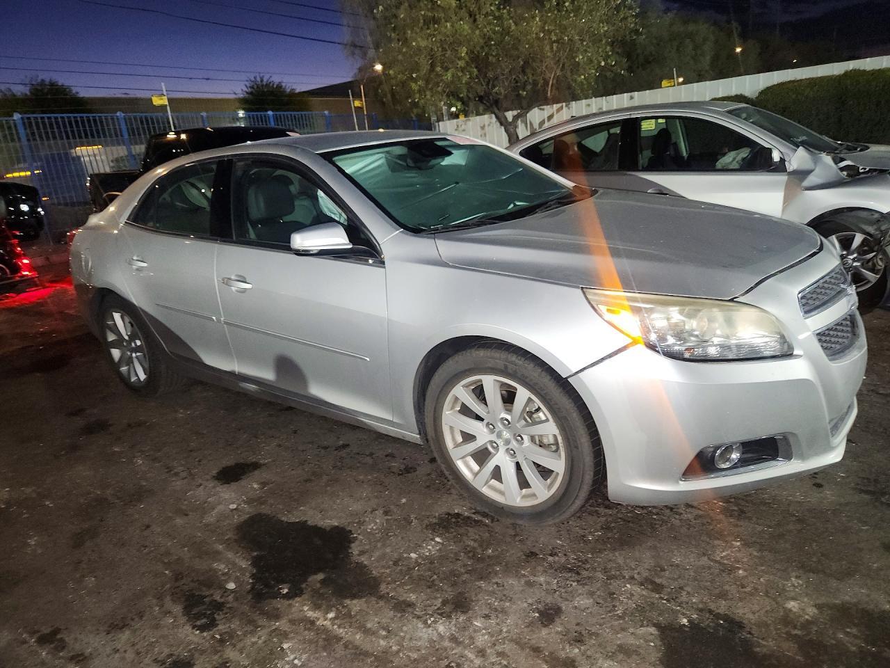 2013 Chevrolet Malibu 3Lt - zdjęcie 4