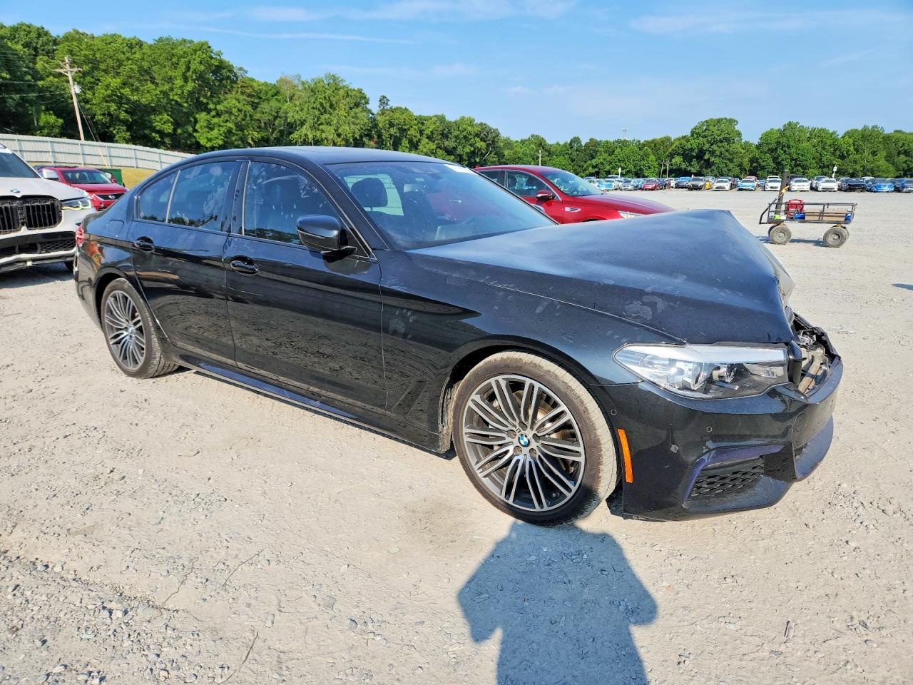 2020 BMW 530 I - zdjęcie 4