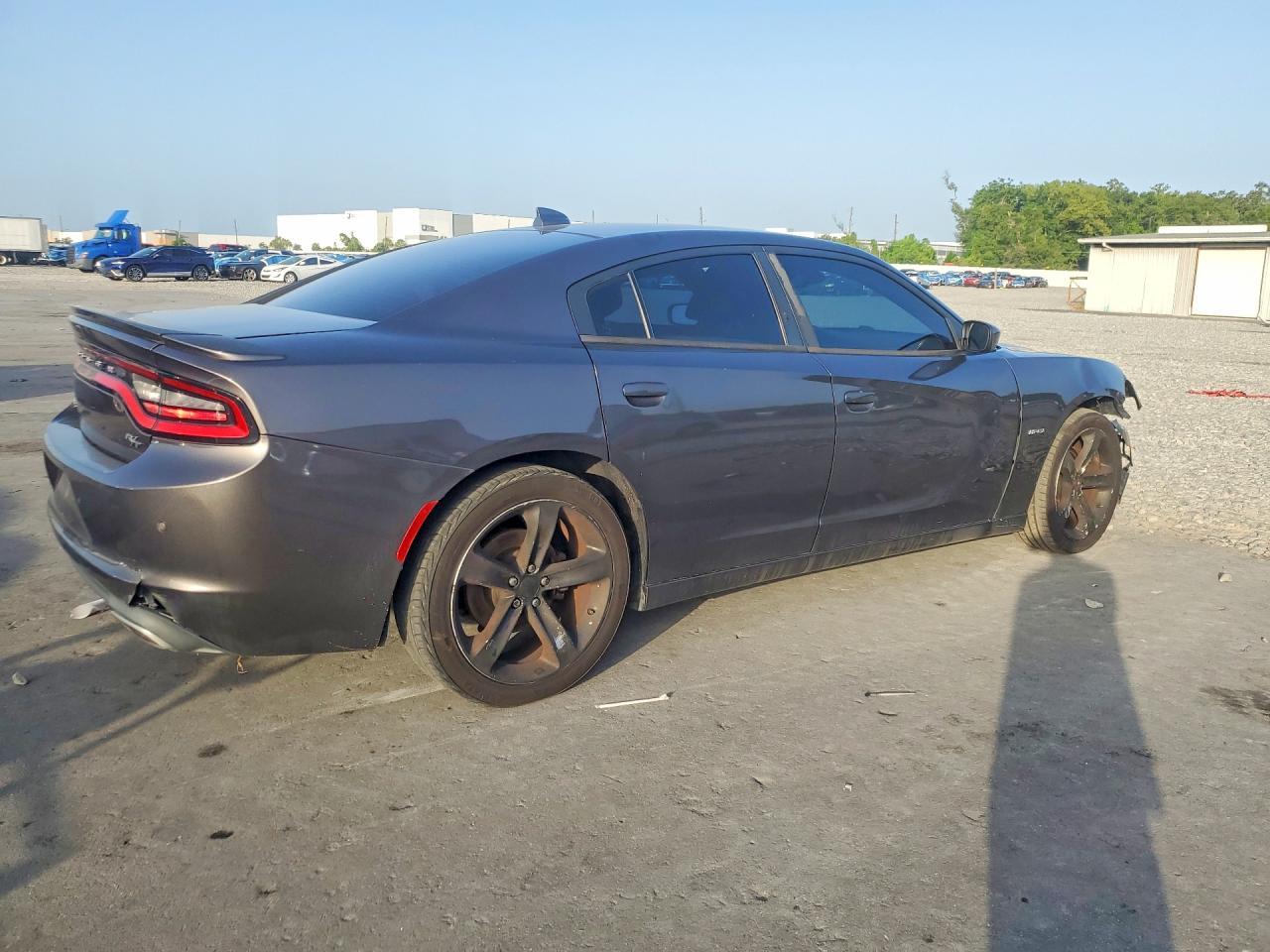 2018 Dodge Charger R/T - zdjęcie 3