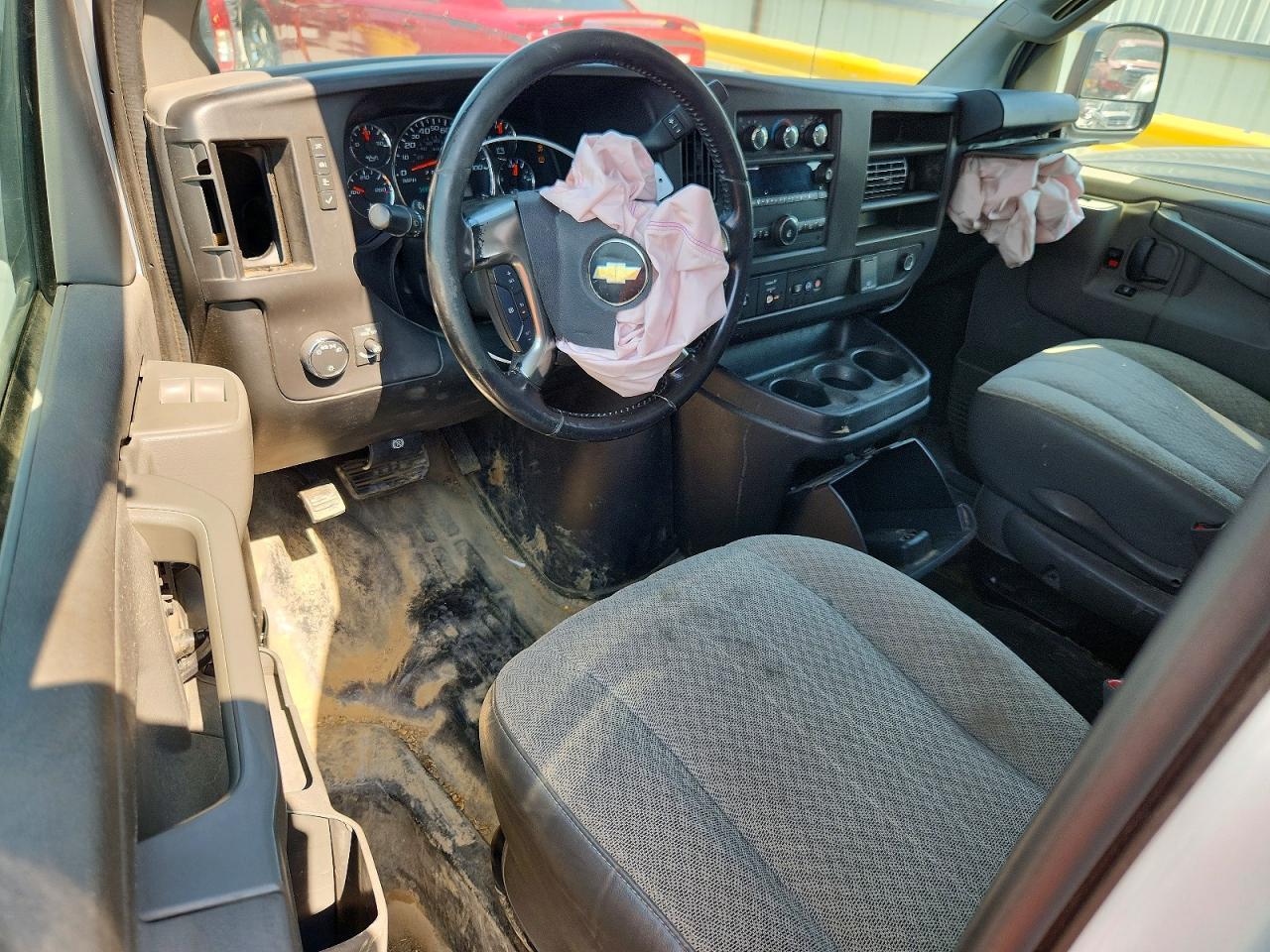 2019 Chevrolet Express G2500 - zdjęcie 8