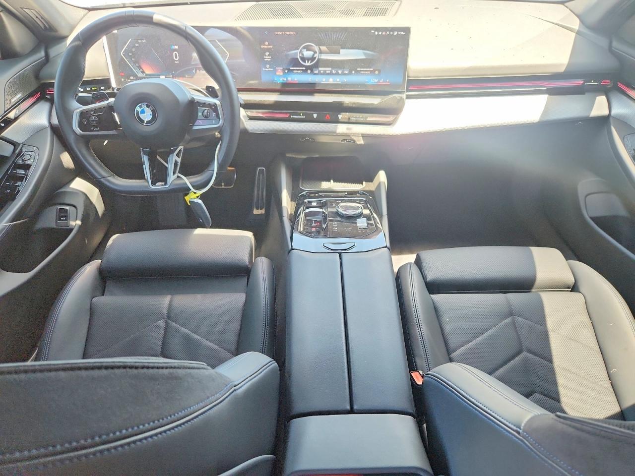 2026 BMW 530 I - zdjęcie 8