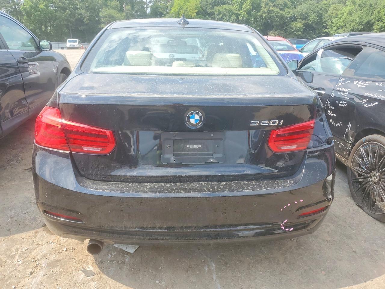 2016 BMW 320 I - zdjęcie 6