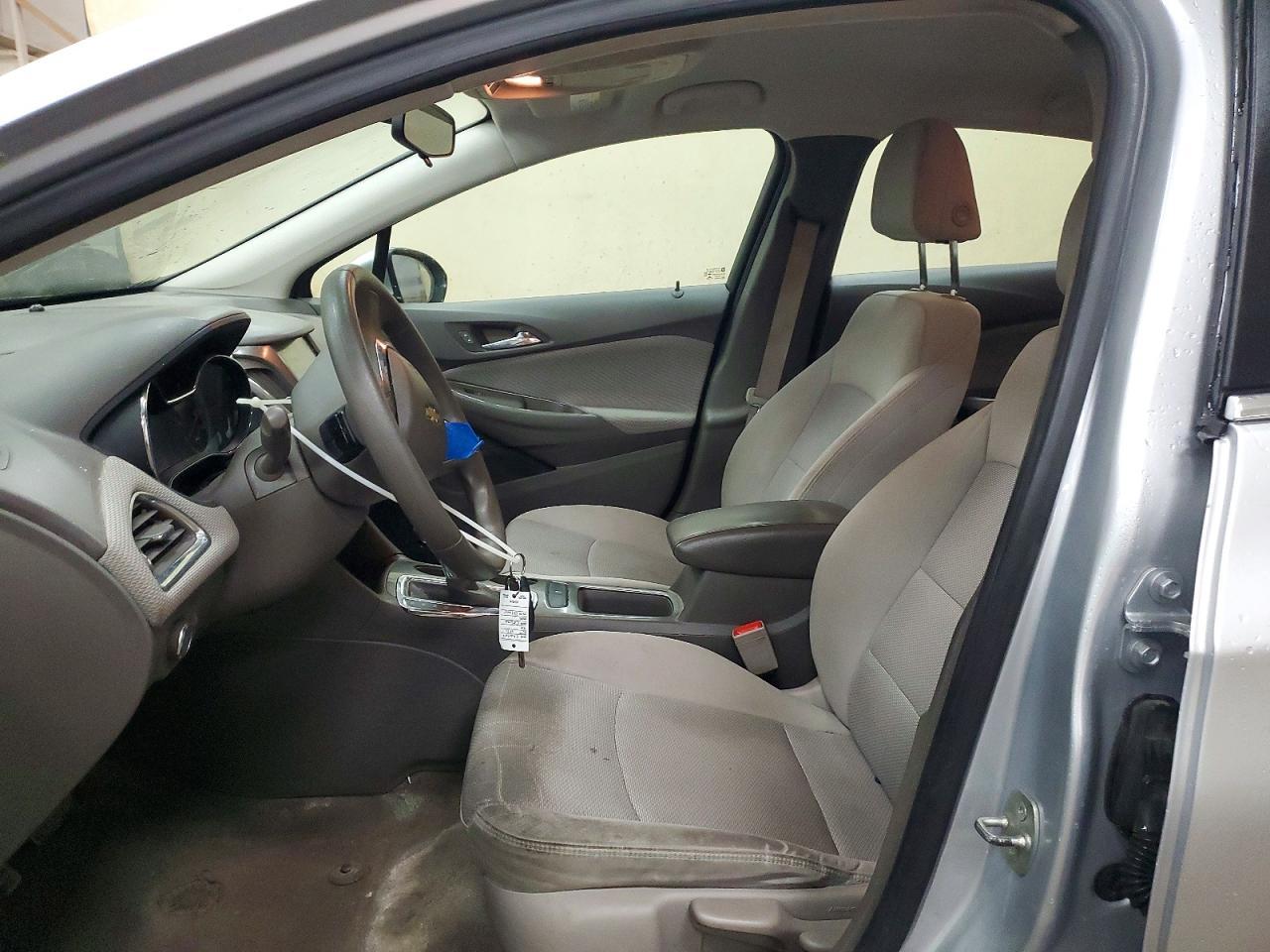 2018 Chevrolet Cruze Lt - zdjęcie 7