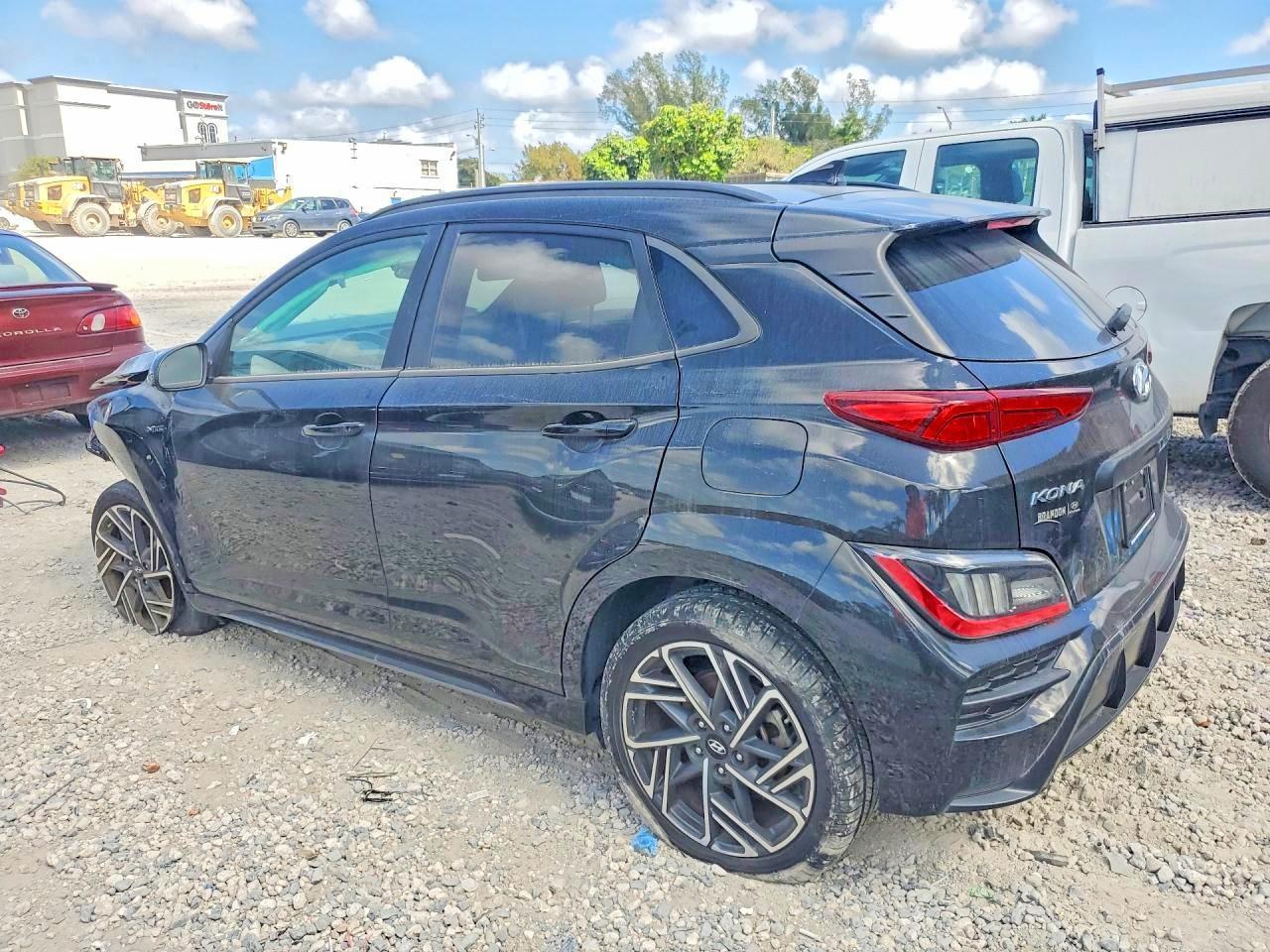 2022 Hyundai Kona N Line - zdjęcie 2