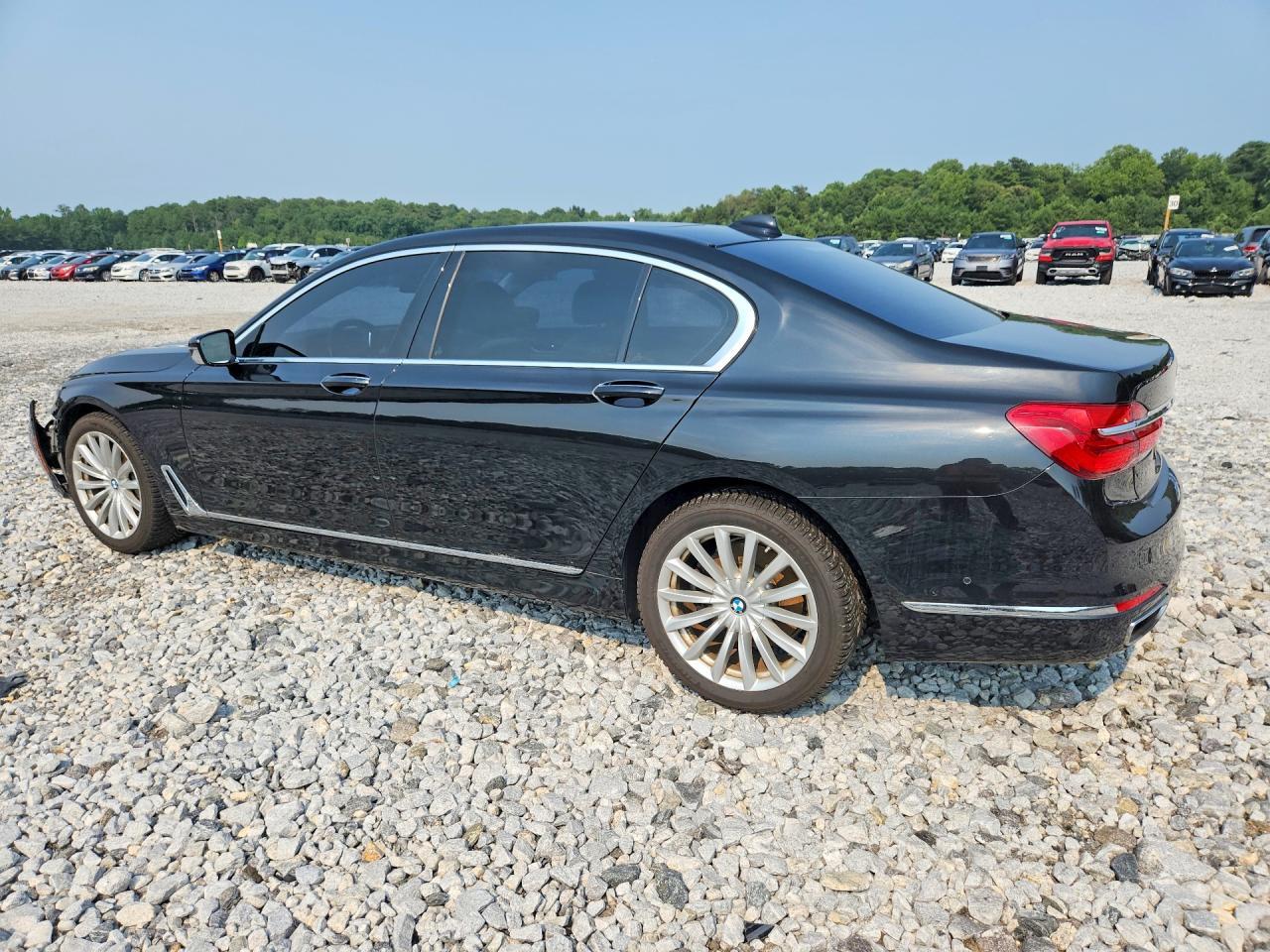 2017 BMW 740 I - zdjęcie 2
