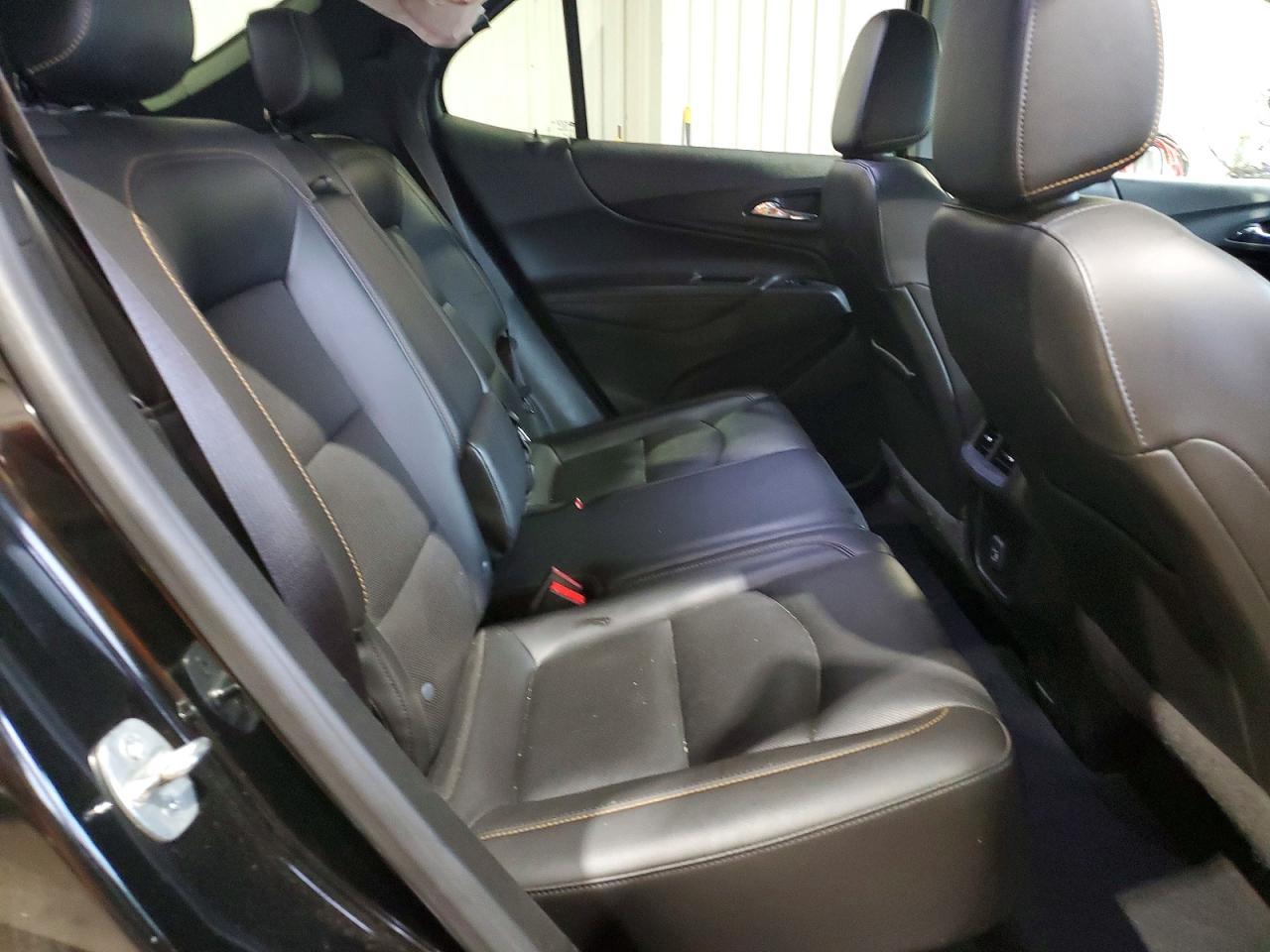2020 Chevrolet Equinox Premier - zdjęcie 11