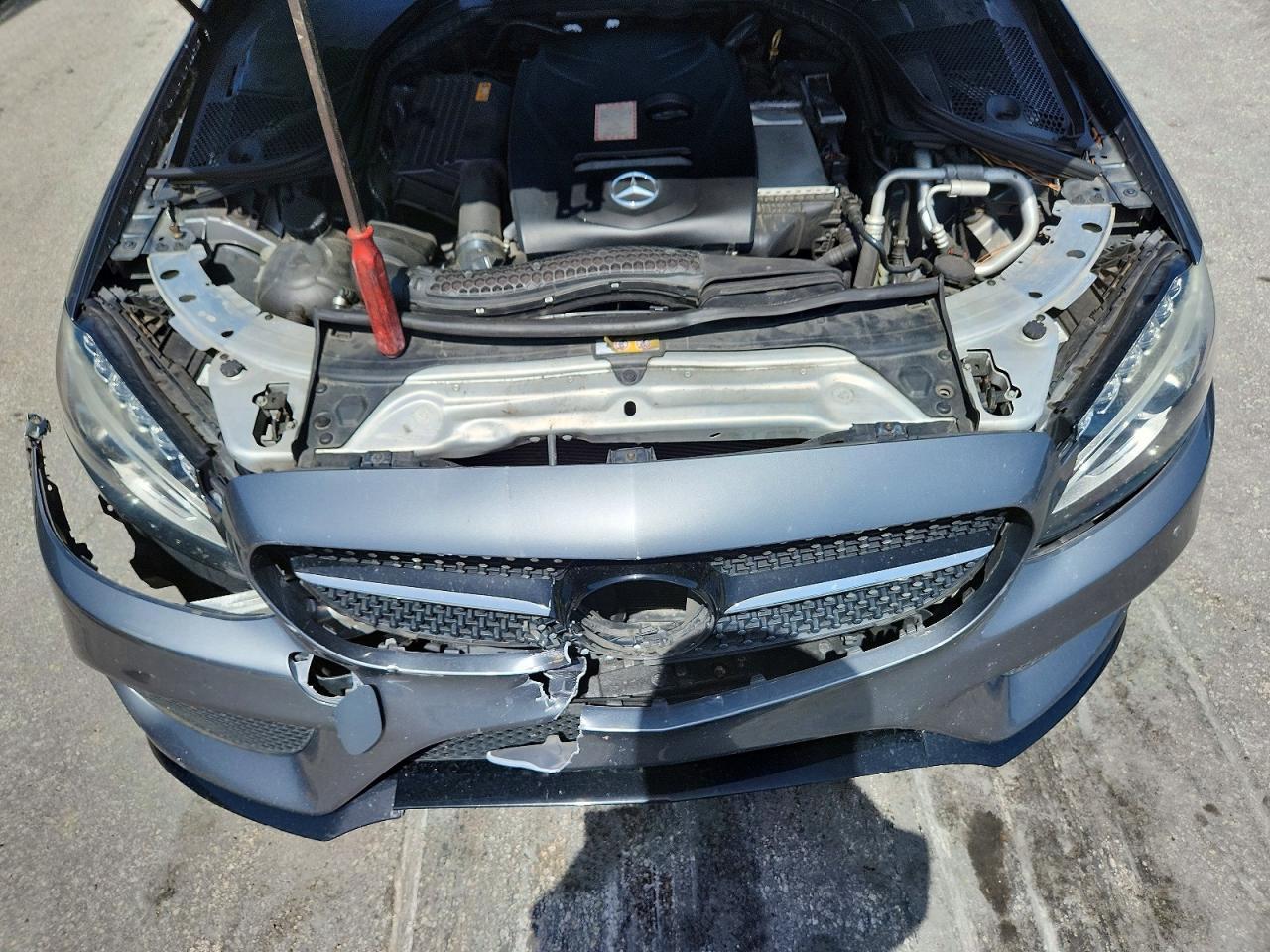2017 Mercedes-Benz C 300 - zdjęcie 11