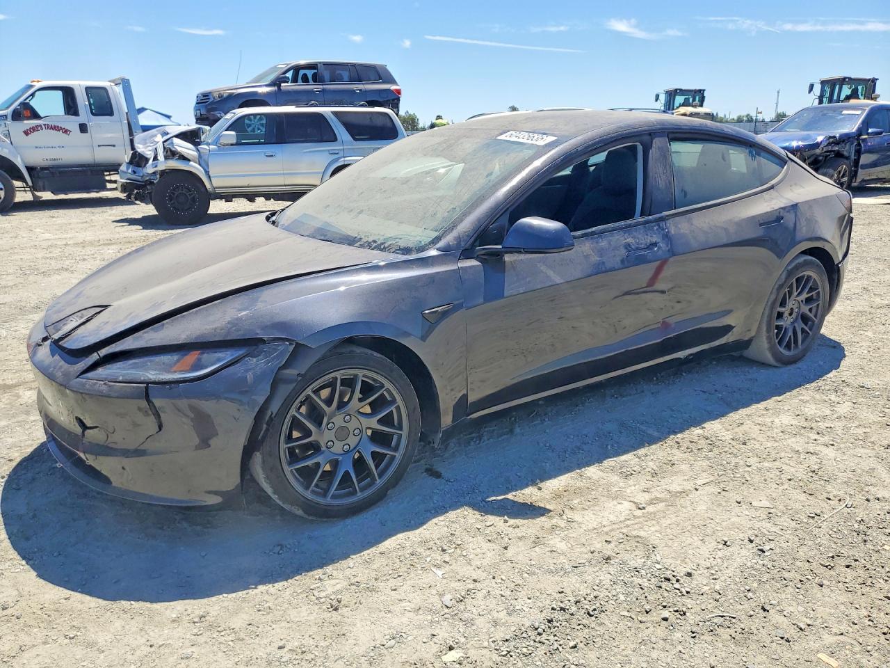 2025 Tesla Model 3 - zdjęcie główne