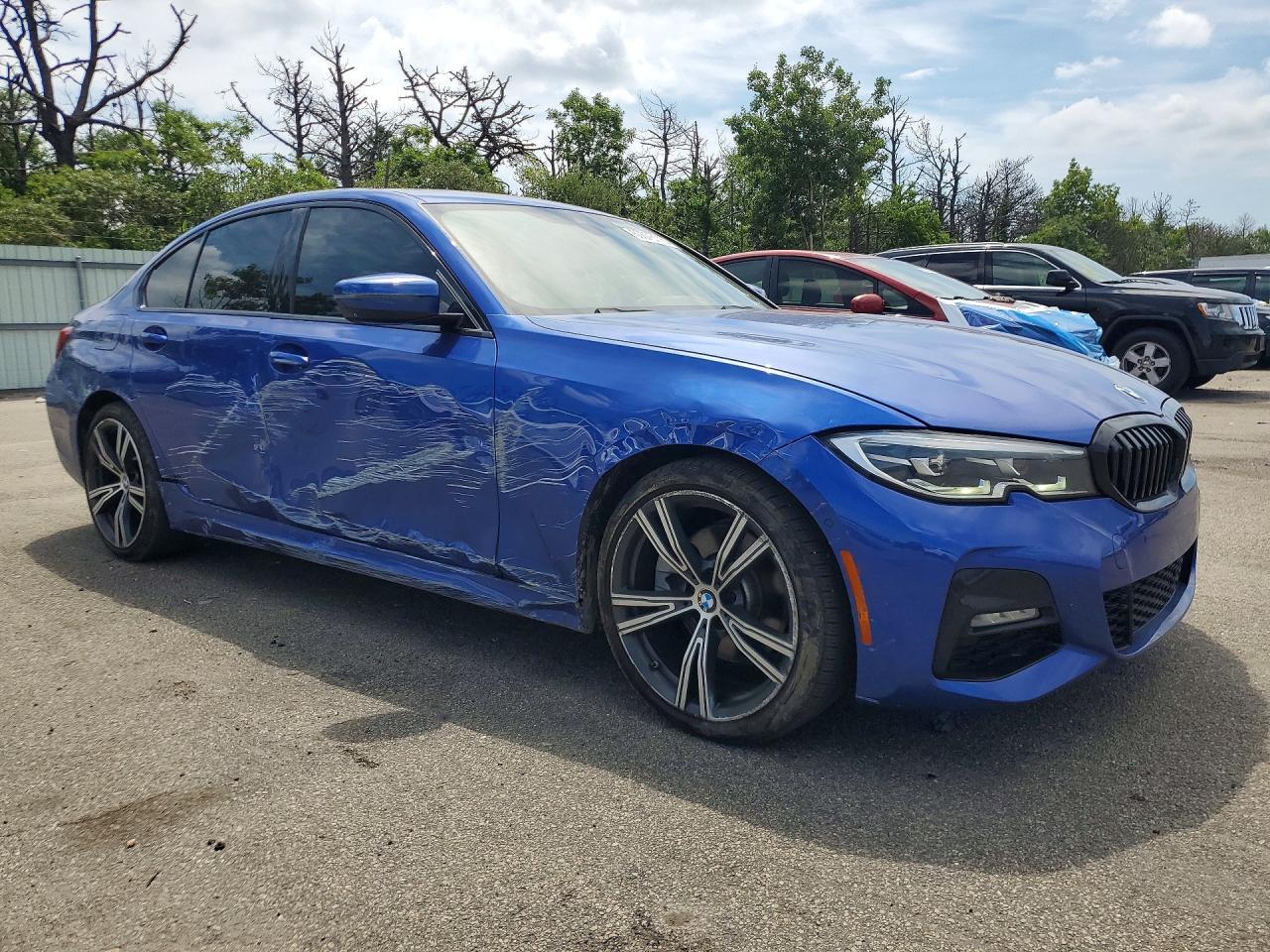 2020 BMW Seria 3 330i - zdjęcie 4