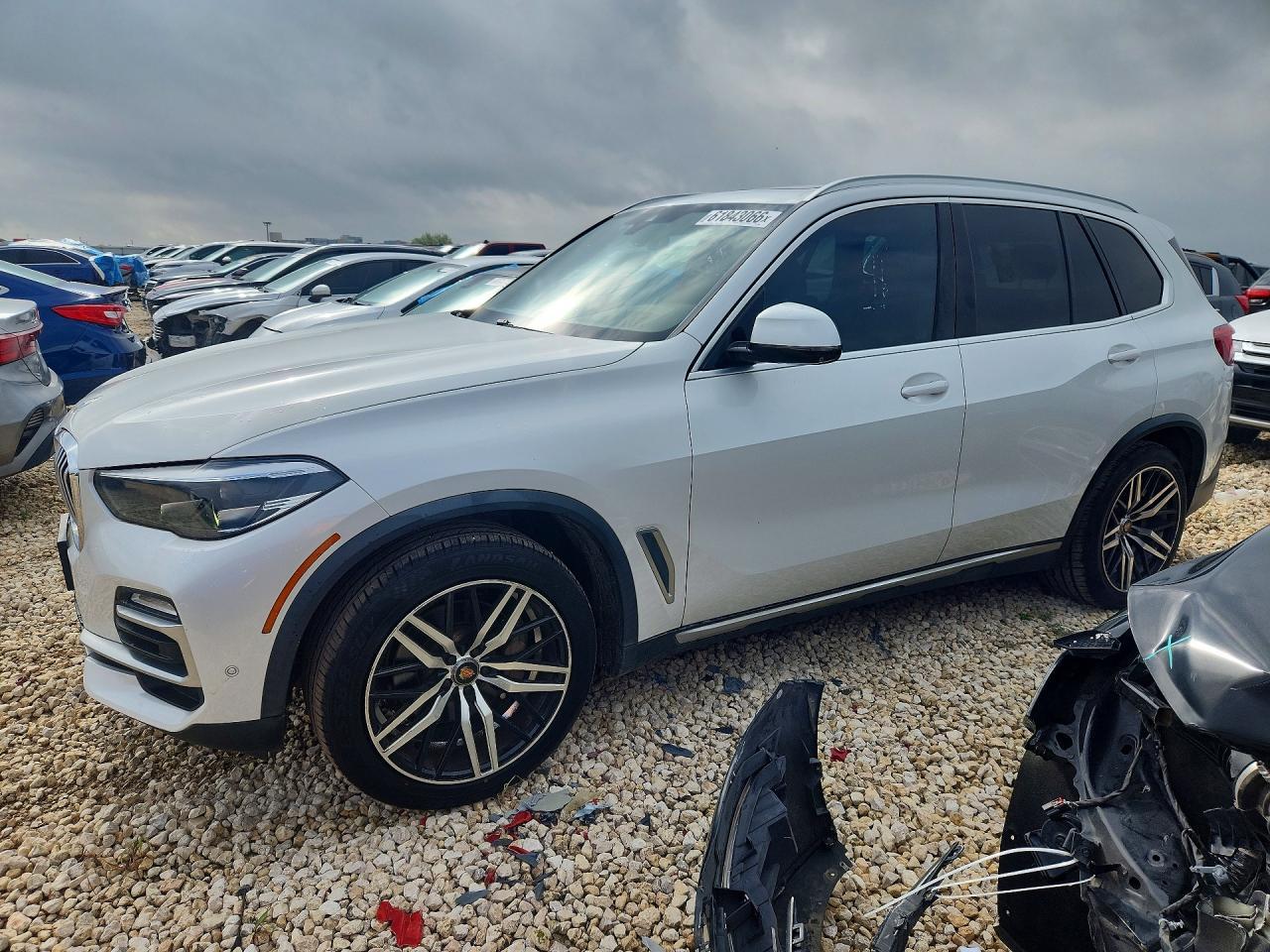 2019 BMW X5 xDrive40I - zdjęcie główne