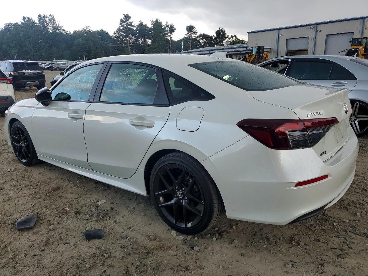 2025 Honda Civic Sport - zdjęcie 2