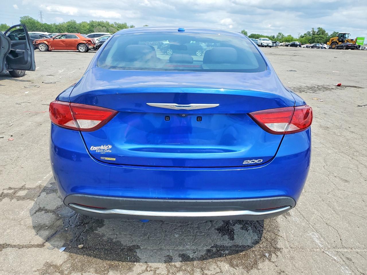 2015 Chrysler 200 Limited - zdjęcie 6
