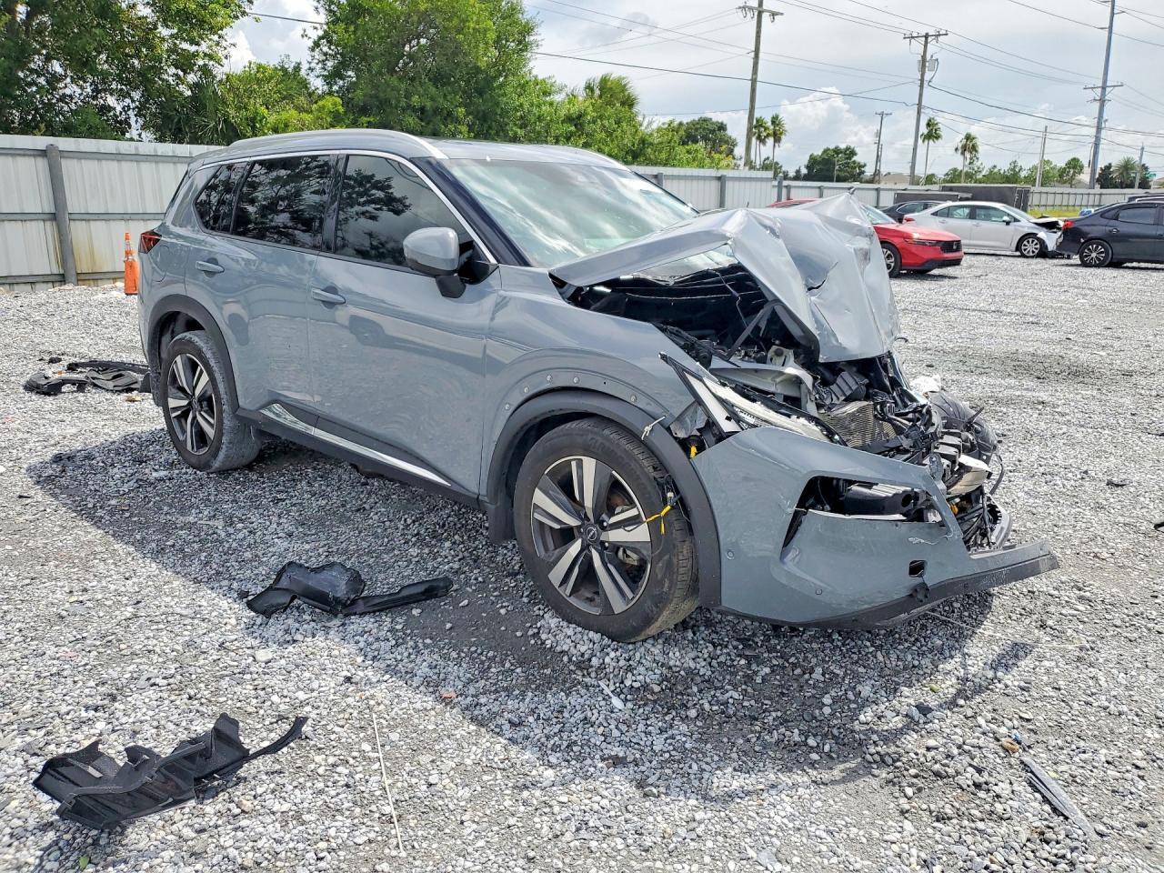 2023 Nissan Rogue Sl - zdjęcie 4