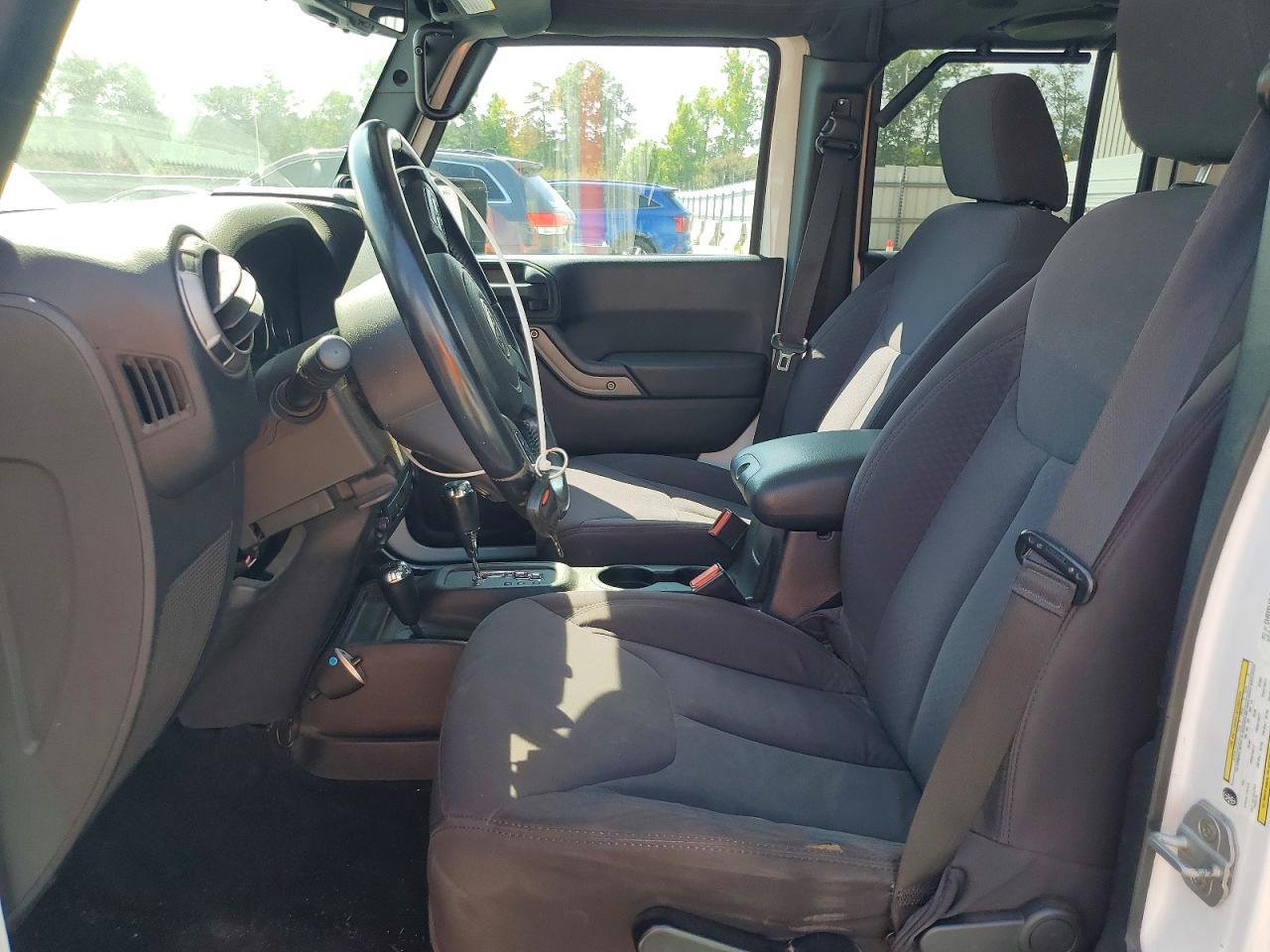 2013 Jeep Wrangler - zdjęcie 7