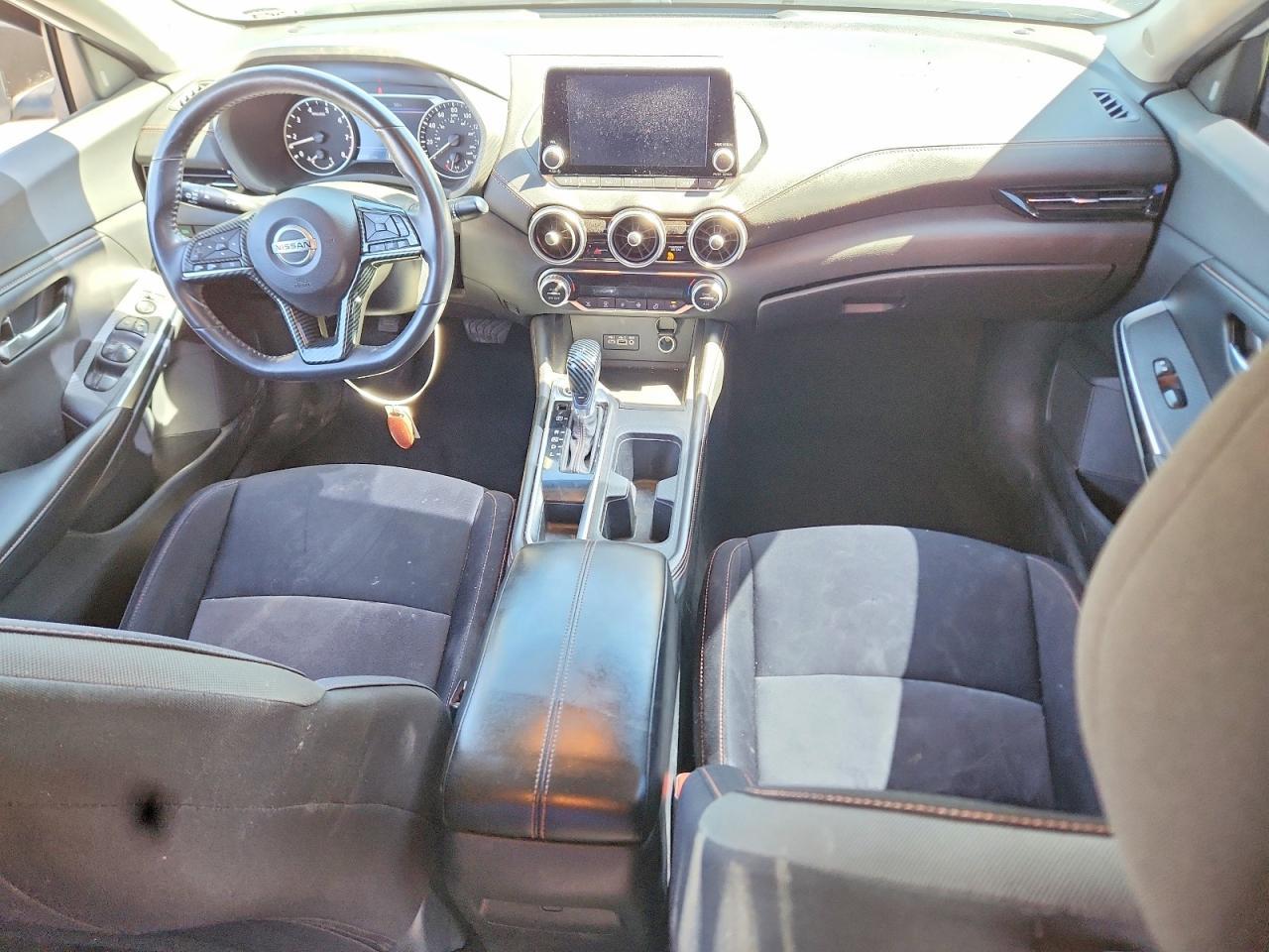 2021 Nissan Sentra Sr - zdjęcie 8