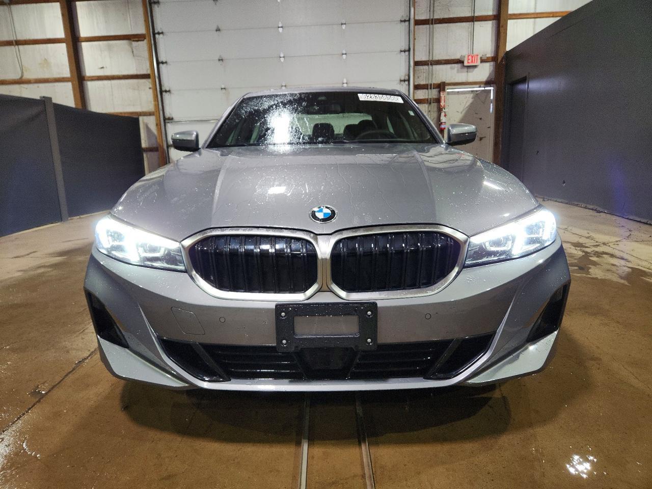 2026 BMW Seria 3 330i - zdjęcie 5