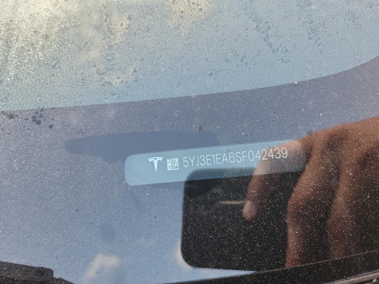2025 Tesla Model 3 - zdjęcie 12