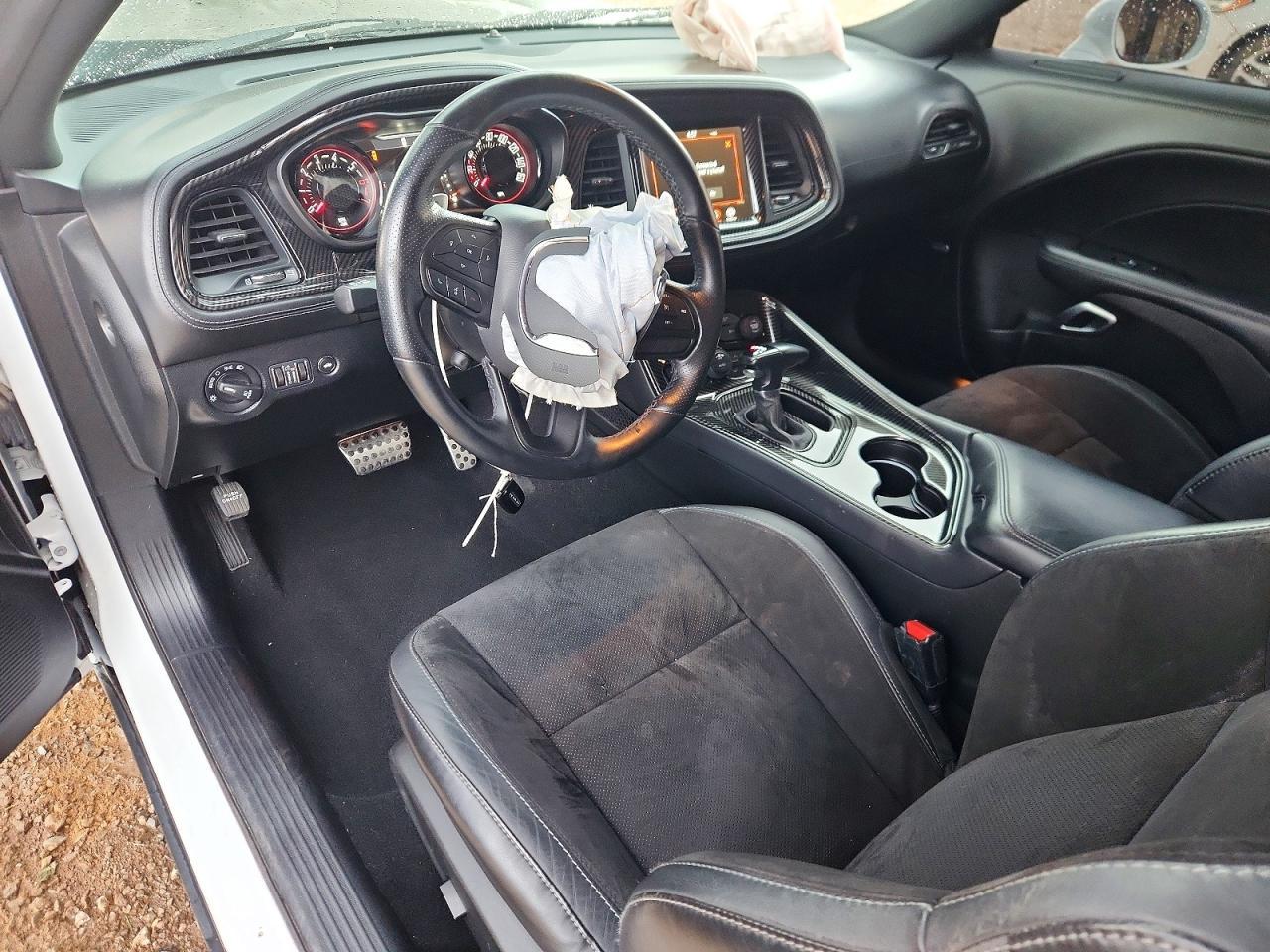 2023 Dodge Challenger R/T - zdjęcie 8