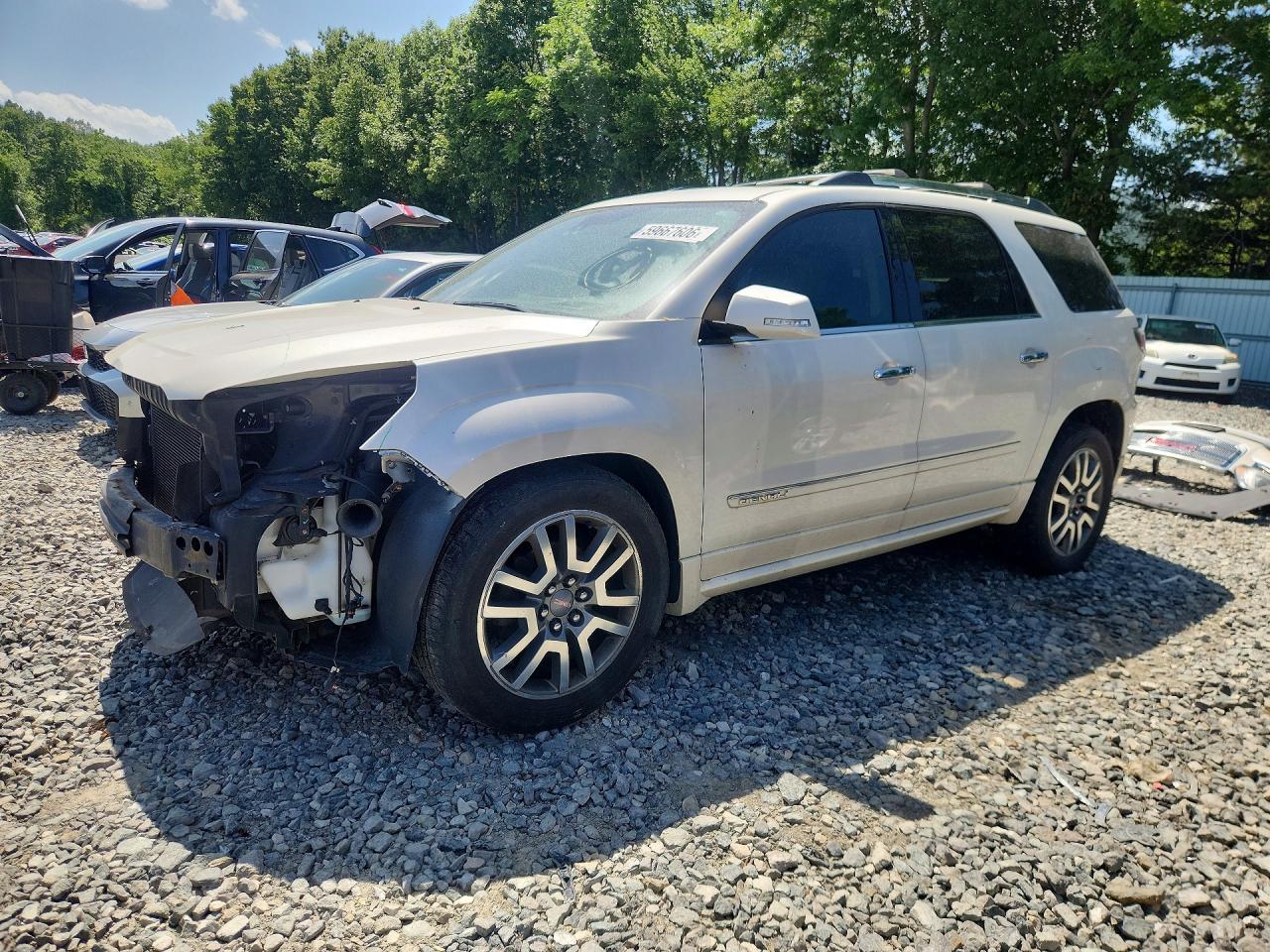 2014 GMC Acadia Denali - zdjęcie główne