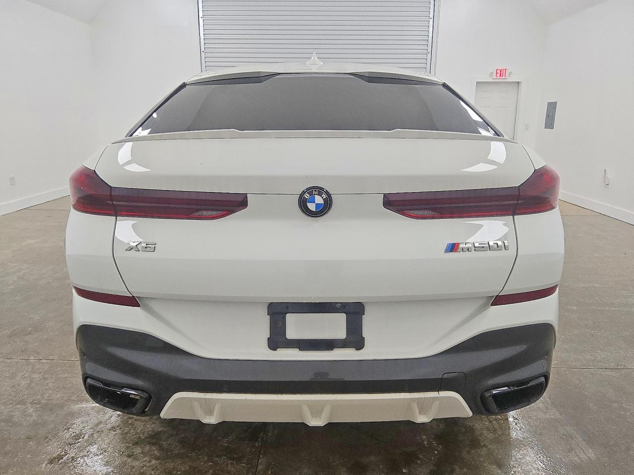2021 BMW X6 M50I - zdjęcie 6