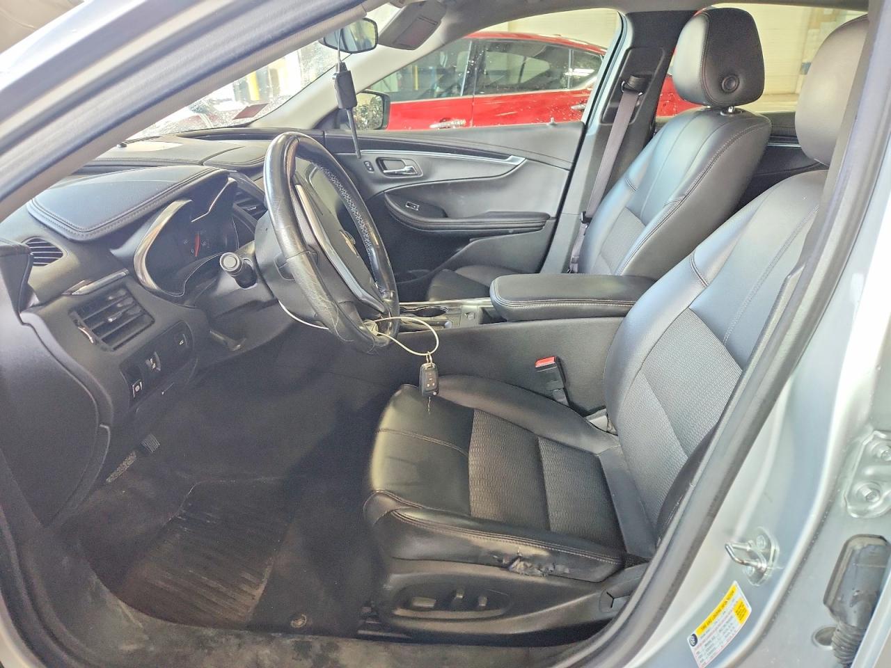 2016 Chevrolet Impala Lt - zdjęcie 7