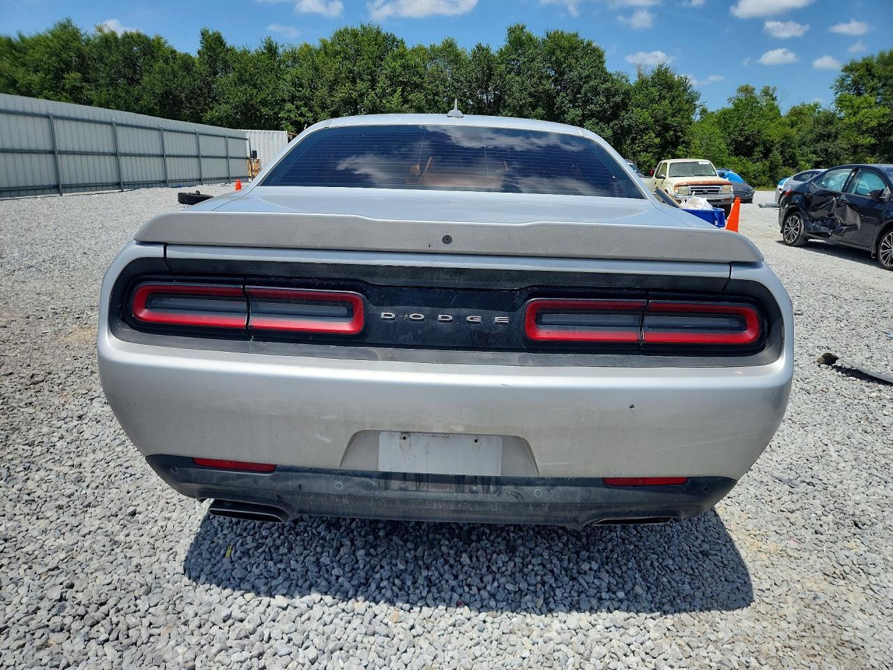 2020 Dodge Challenger R/T - zdjęcie 6
