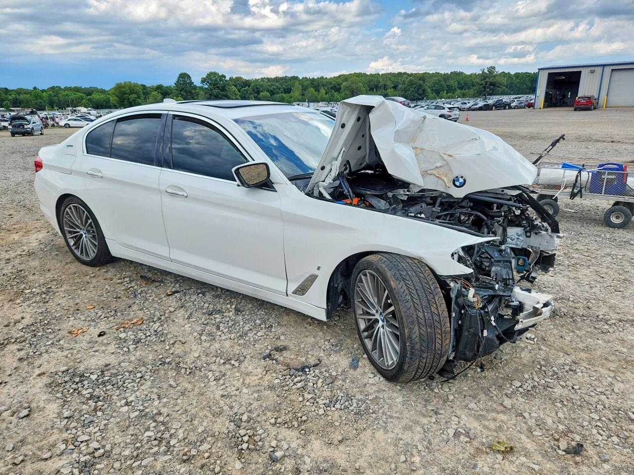 2018 BMW 530E - zdjęcie 4