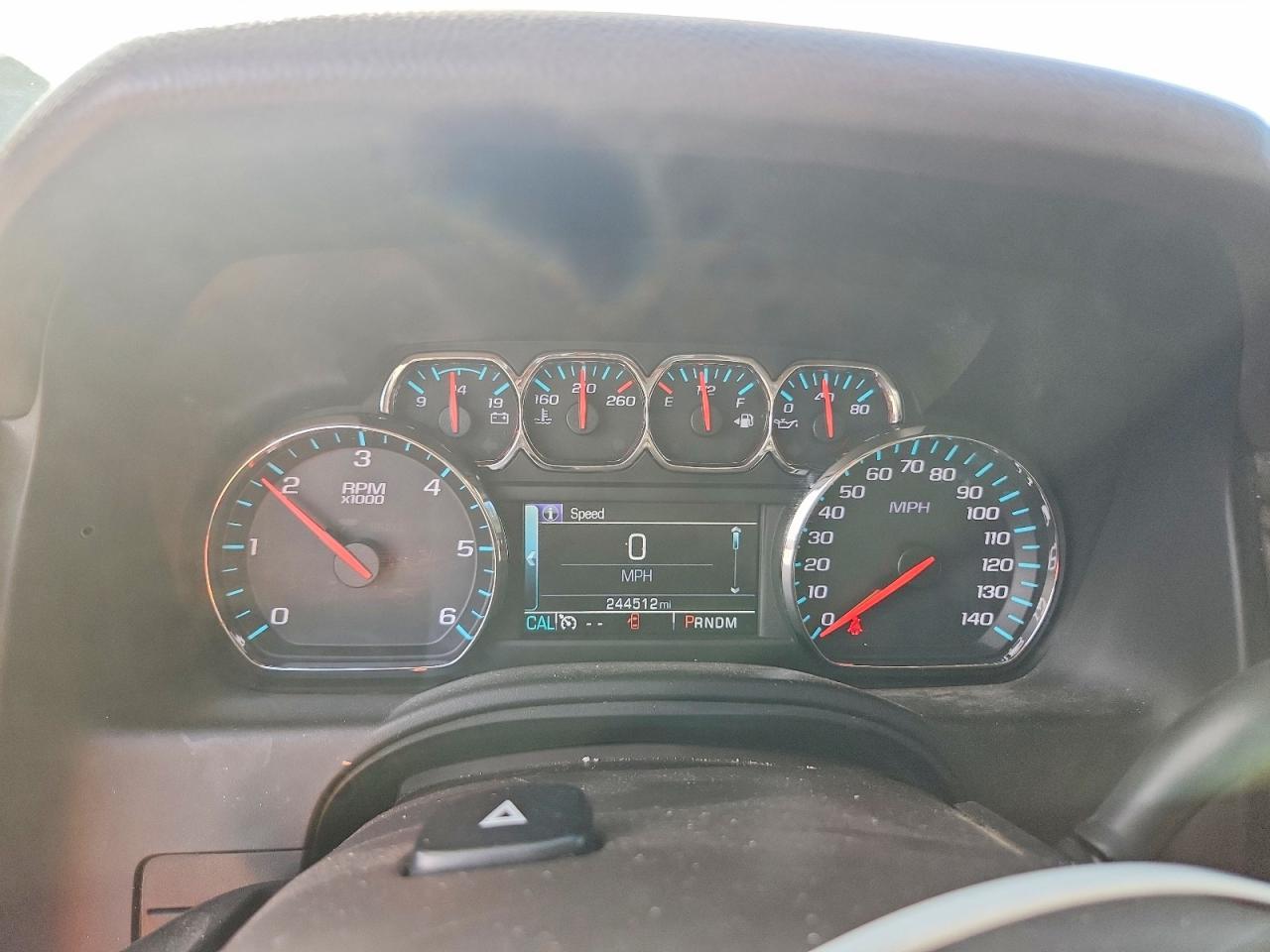 2015 Chevrolet Tahoe C1500 Lt - zdjęcie 9