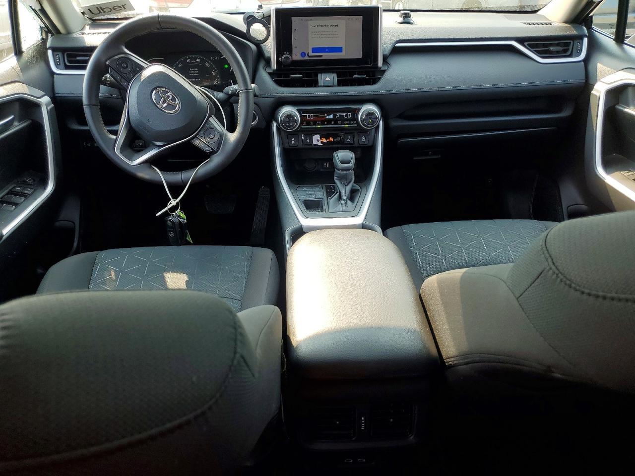 2025 Toyota Rav4 Xle - zdjęcie 8