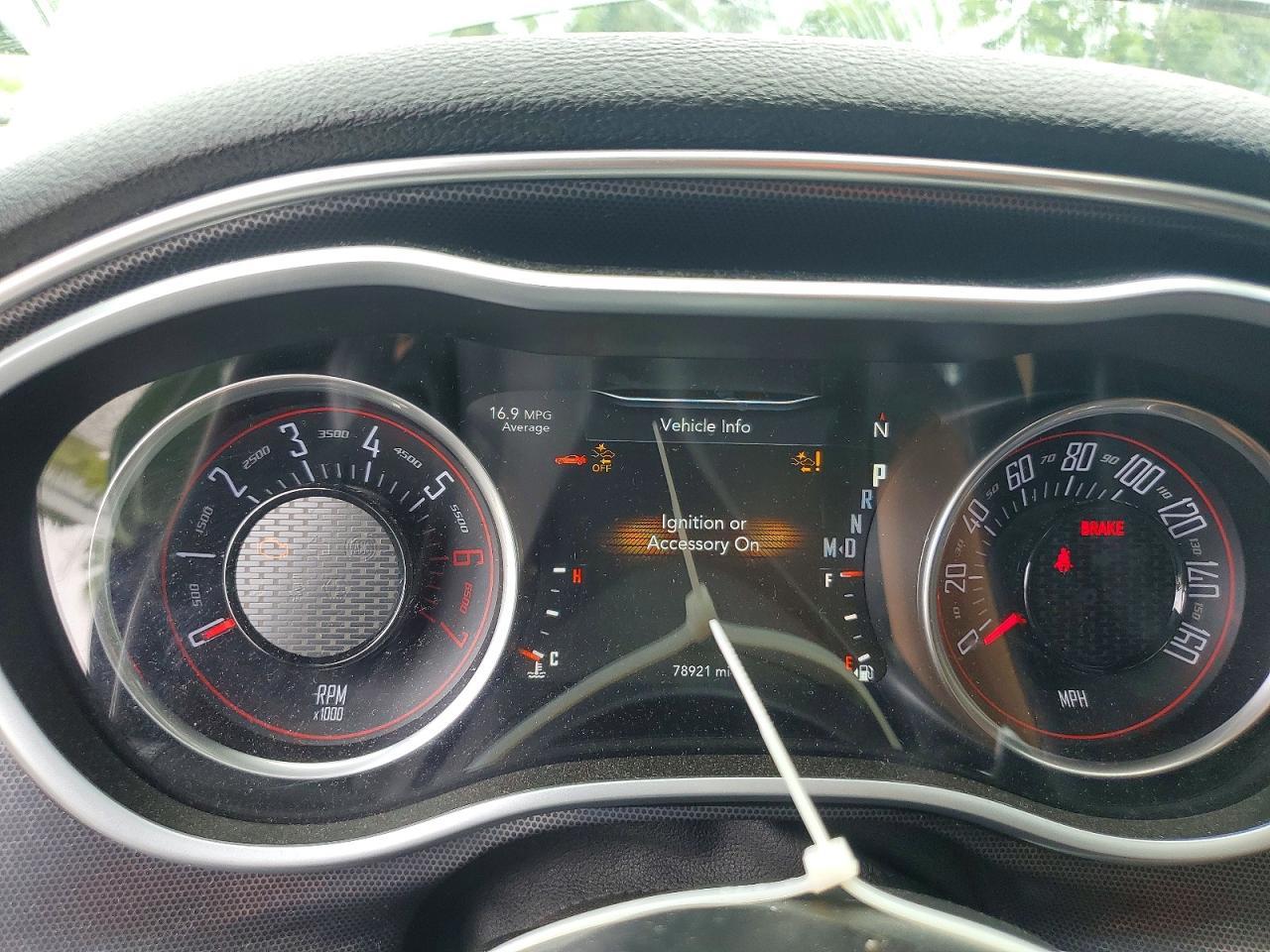 2018 Dodge Challenger R/T - zdjęcie 9