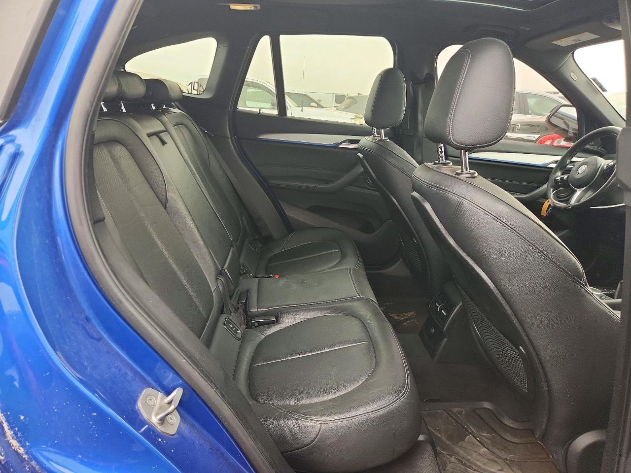 2016 BMW X1 xDrive28I - zdjęcie 10