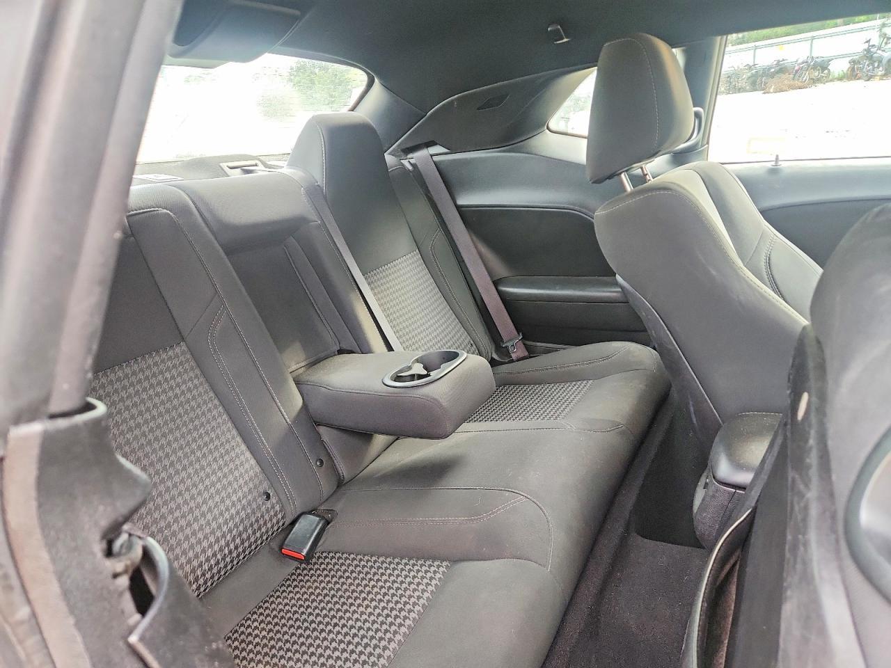 2019 Dodge Challenger Sxt - zdjęcie 10