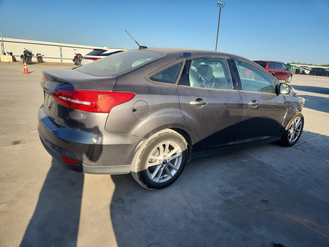 2016 Ford Focus Se - zdjęcie 3