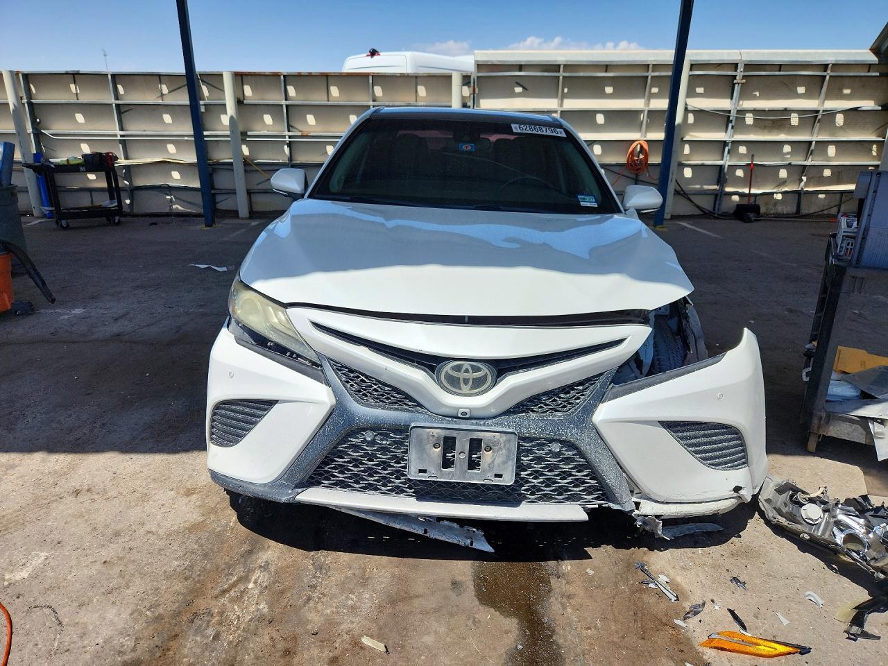 2018 Toyota Camry Xse - zdjęcie 5