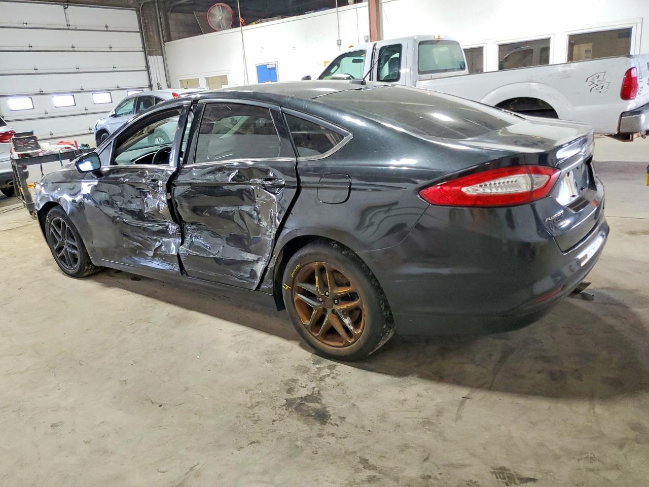2014 Ford Fusion Se - zdjęcie 2