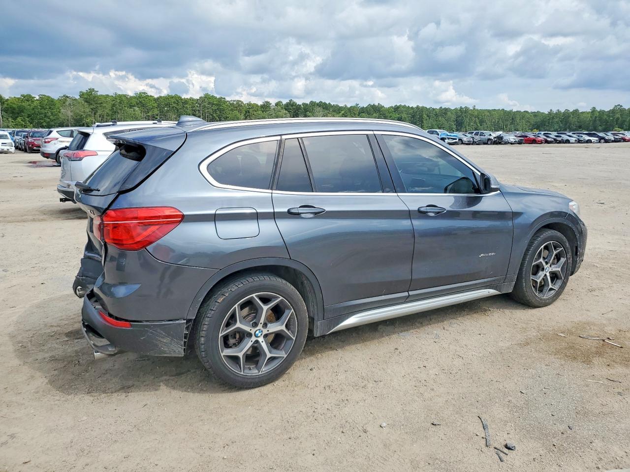 2018 BMW X1 xDrive28I - zdjęcie 3