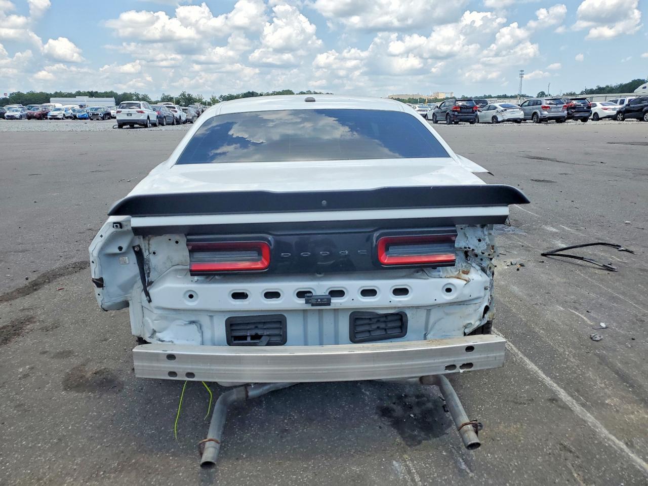 2021 Dodge Challenger Sxt - zdjęcie 6