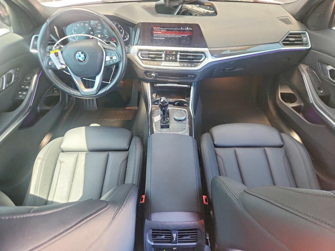 2021 BMW 330I - zdjęcie 8