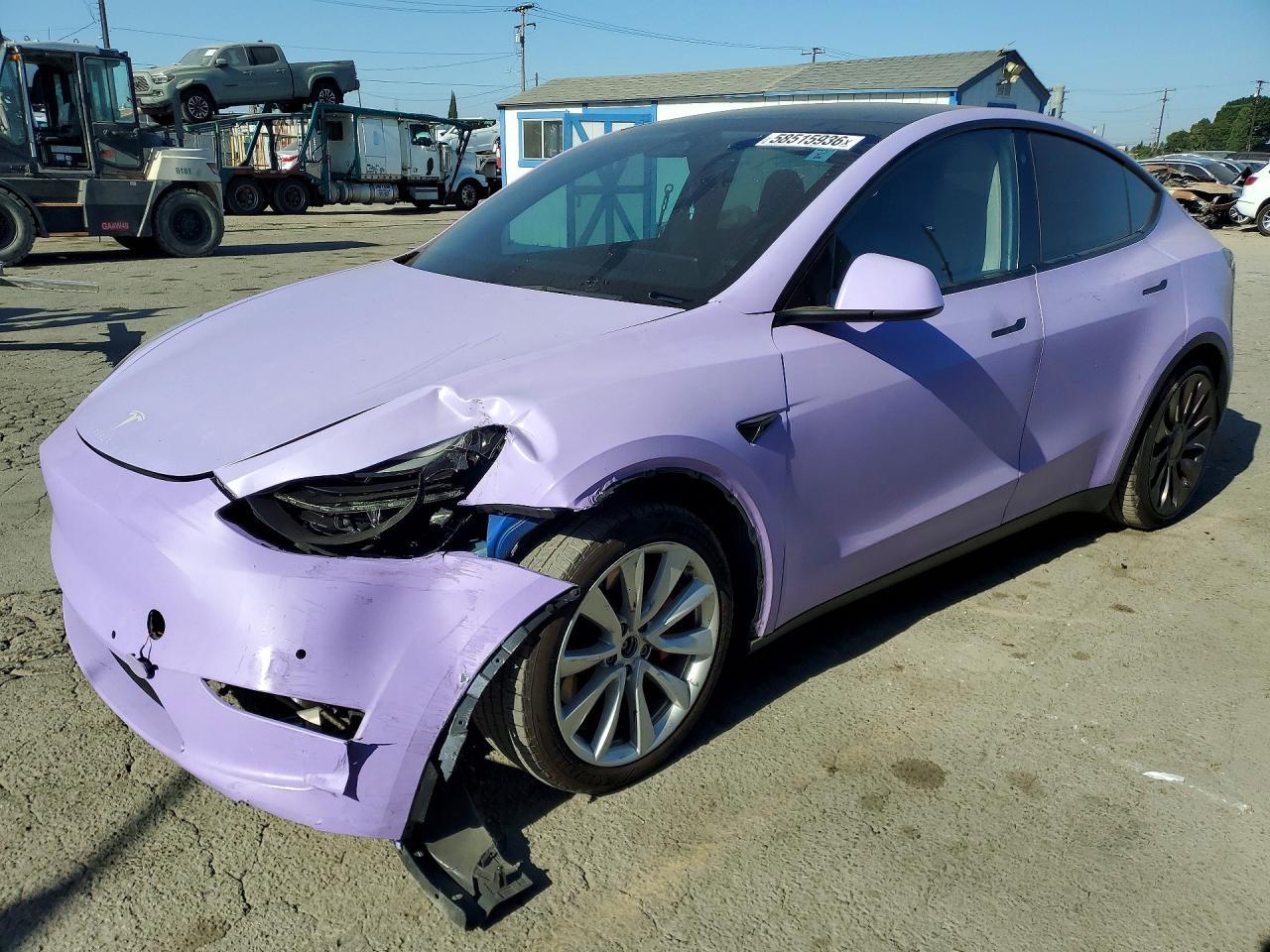 2021 Tesla Model Y - zdjęcie główne