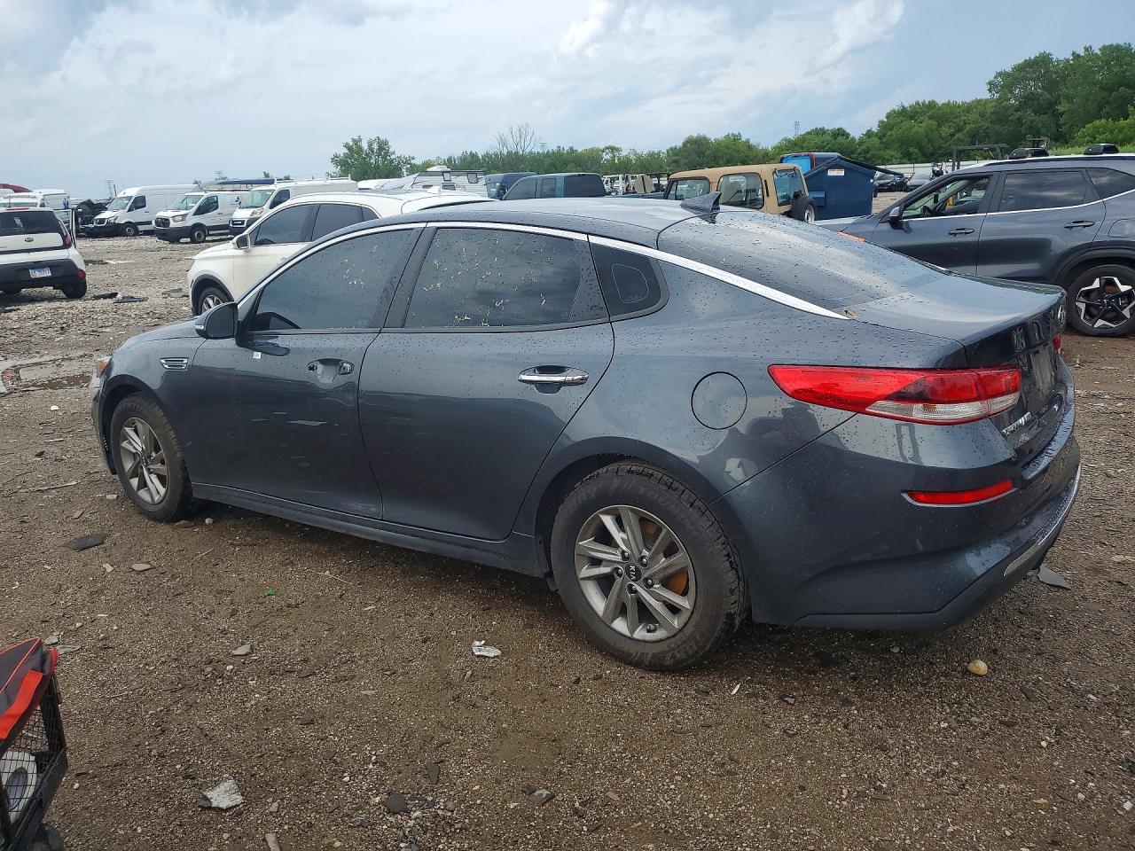 2020 Kia Optima Lx - zdjęcie 2