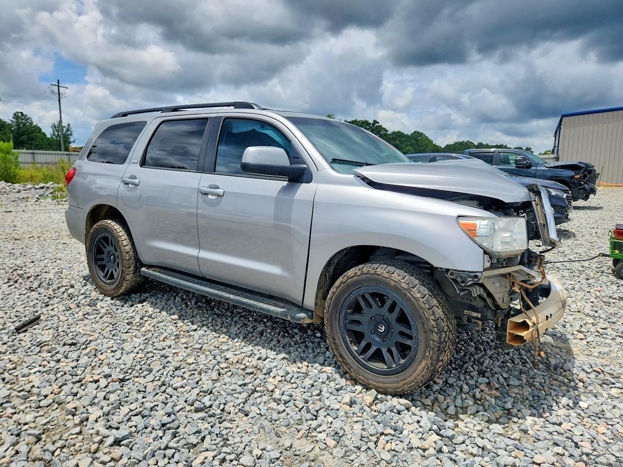 2017 Toyota Sequoia Sr5 - zdjęcie 4