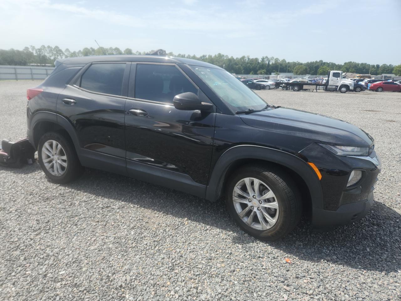 2021 Chevrolet Trailblazer Ls - zdjęcie 4