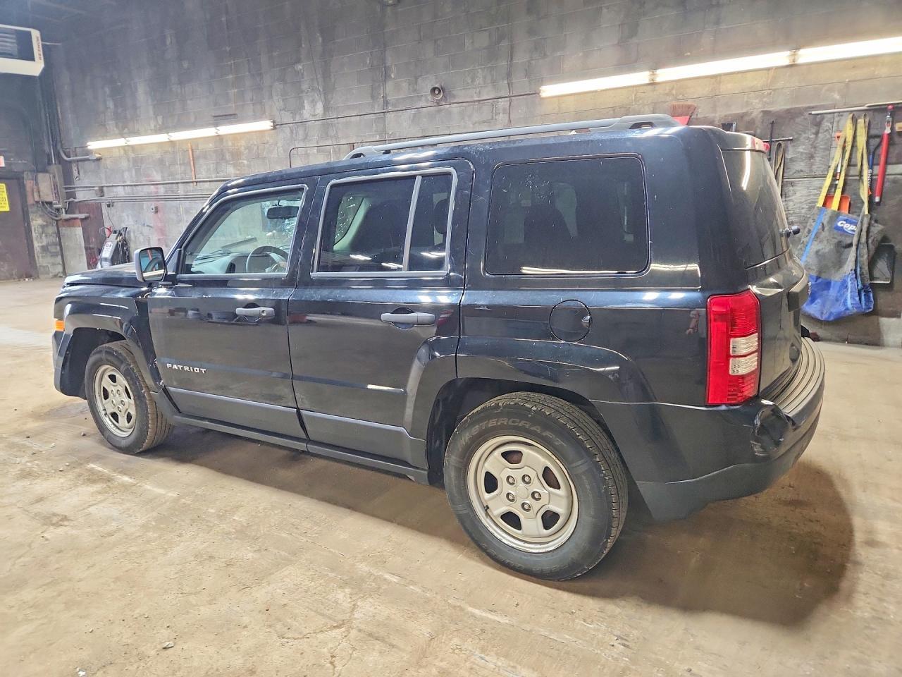 2016 Jeep Patriot Sport - zdjęcie 2