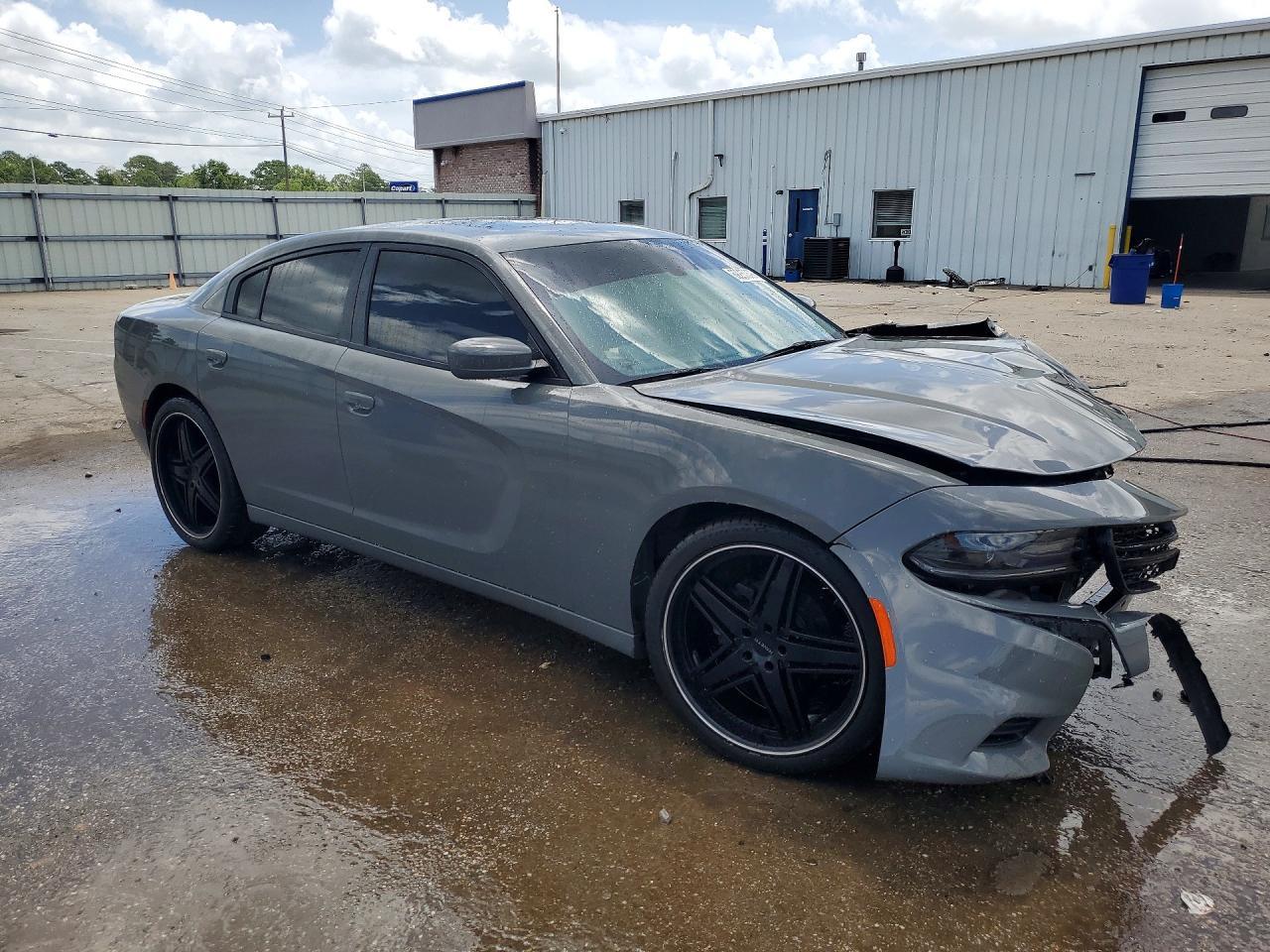 2019 Dodge Charger Sxt - zdjęcie 4
