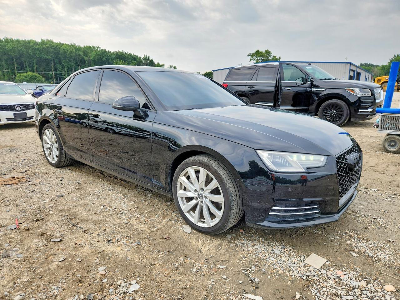 2017 Audi A4 Premium - zdjęcie 4