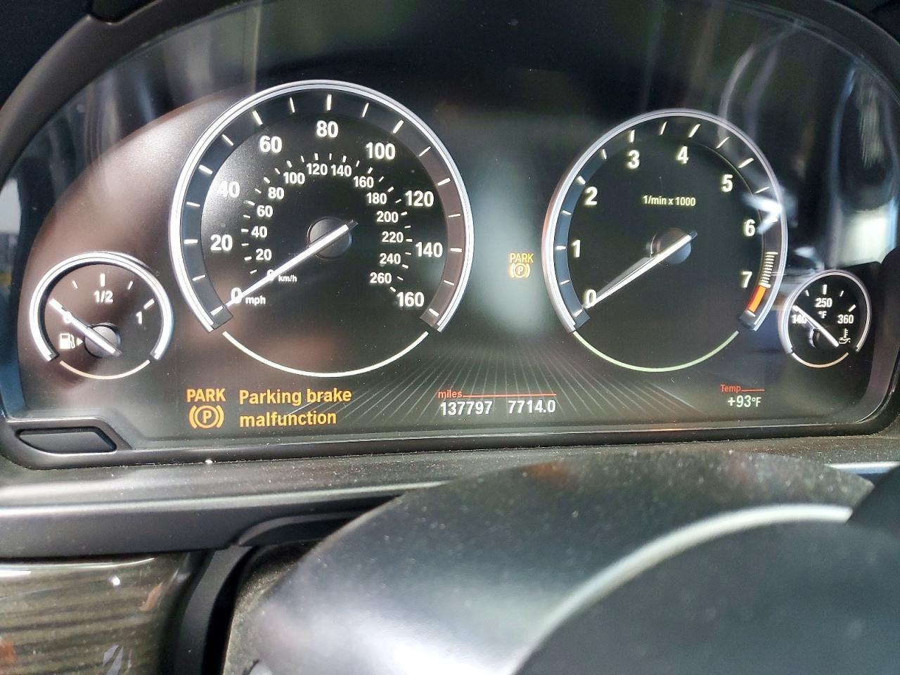 2015 BMW 550 Xi - zdjęcie 9