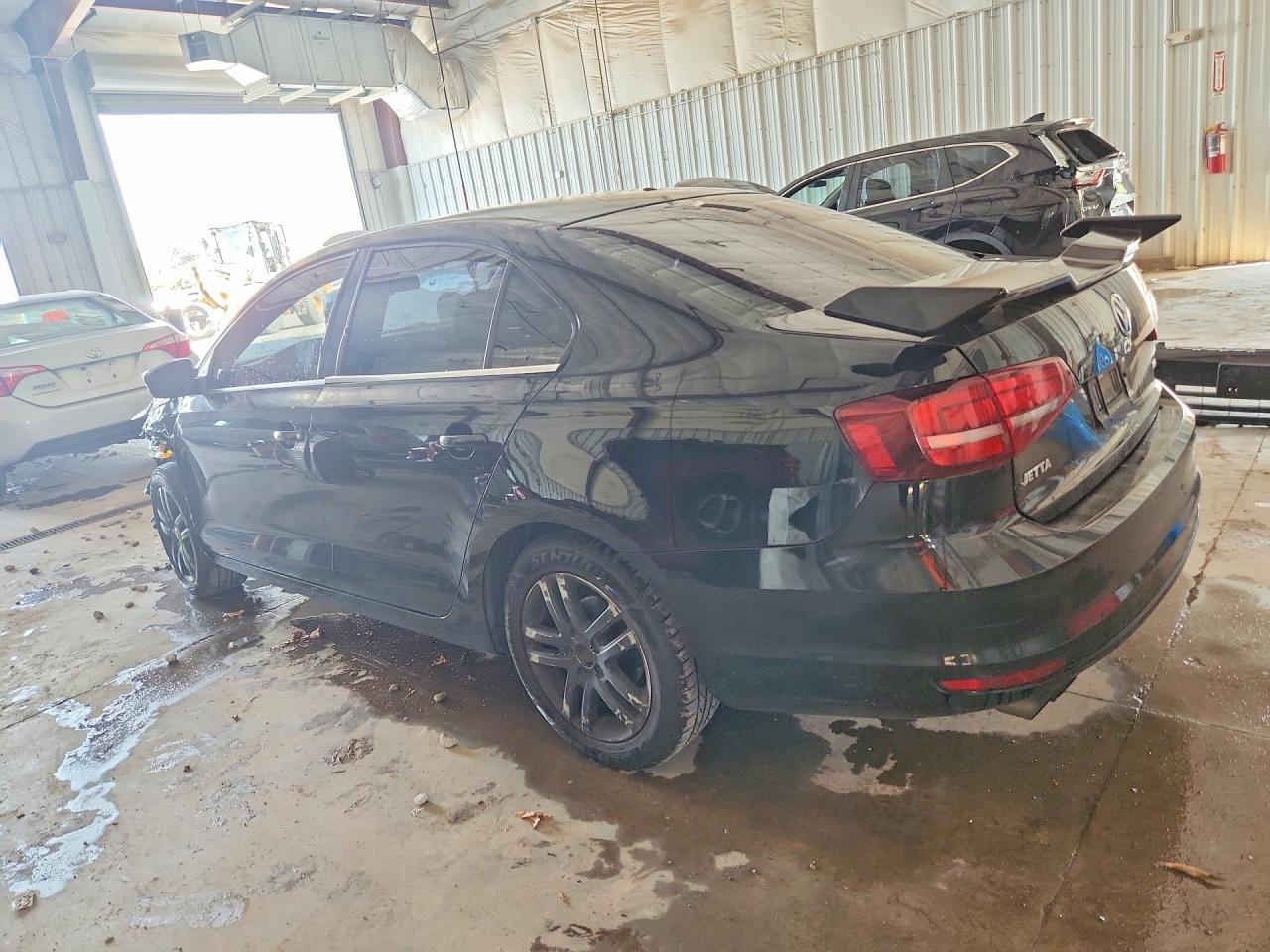 2017 Volkswagen Jetta S - zdjęcie 2